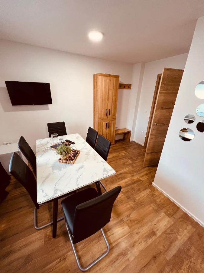 Pjagodic Hotel Cerklje - 5Min To Airport Cerklje na Gorenjskem Extérieur photo