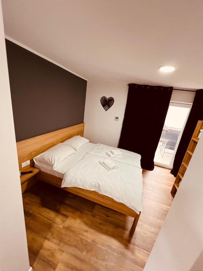 Pjagodic Hotel Cerklje - 5Min To Airport Cerklje na Gorenjskem Extérieur photo