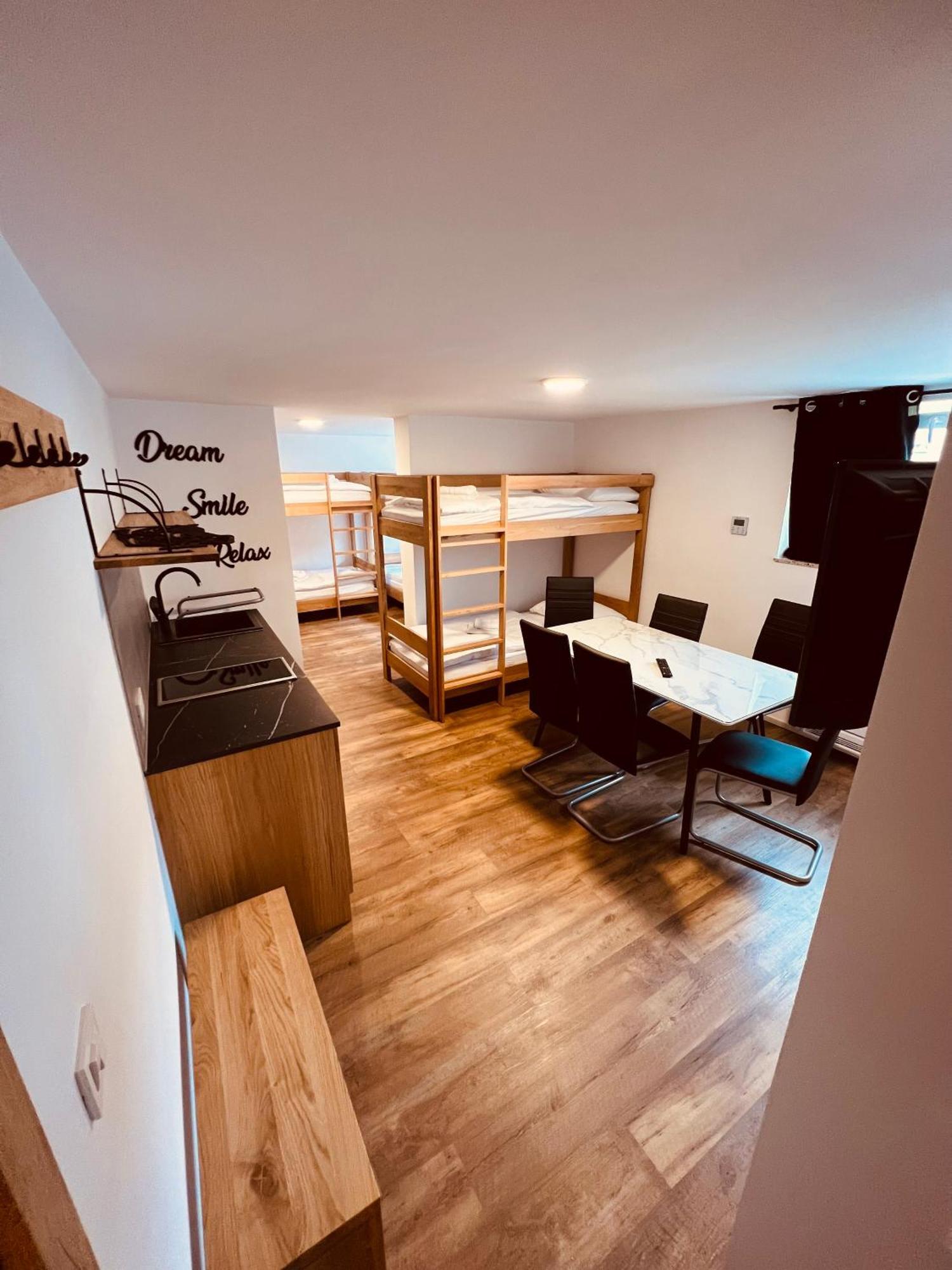 Pjagodic Hotel Cerklje - 5Min To Airport Cerklje na Gorenjskem Extérieur photo